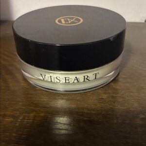 Viseart Translucent Loose Setting Powder - Cream Finish NEVER USED